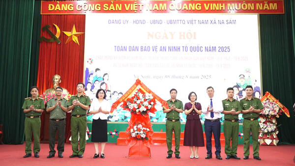 UBND XÃ NA SẦM TỔ CHỨC NGÀY HỘI TOÀN DÂN BẢO VỆ AN NINH TỔ QUỐC NĂM 2025