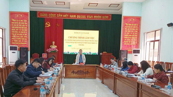 THƯỜNG TRỰC ĐẢNG ỦY XÃ NA SẦM LÀM VIỆC VỚI BAN THƯỜNG TRỰC ỦY BAN MTTQ VIỆT NAM XÃ