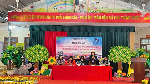 HỘI THẢO CHUYÊN ĐỀ “ĐẨY MẠNH CÔNG NGHỆ SỐ – TĂNG CƯỜNG GIÁO DỤC STEM TRONG CƠ SỞ GIÁO DỤC MẦM NON”  NĂM HỌC 2025–2026